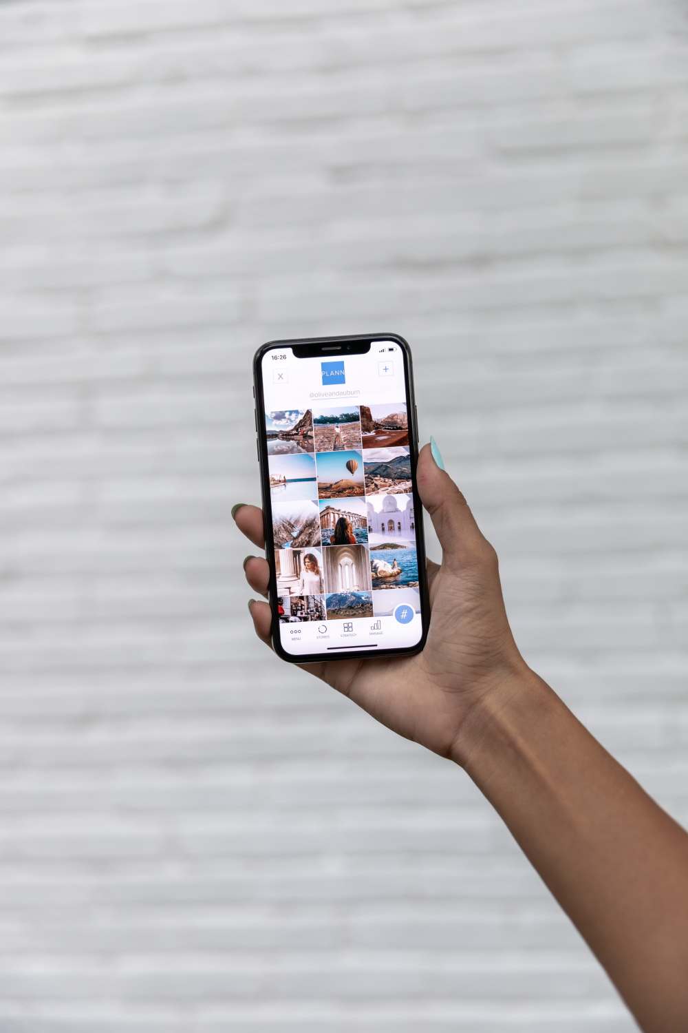 Photo by Plann: https://www.pexels.com/photo/person-holding-smartphone-4549416/